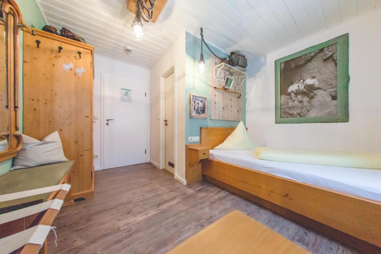 Berggasthof Hotel Duftbraeu I Ruhige Alleinlage I Mitten Im Gruenen Samerberg Exterior foto